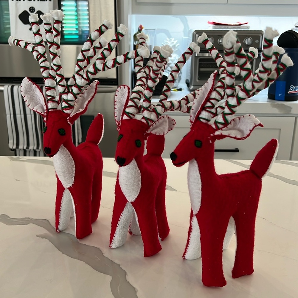 Handmade set of three reindeer